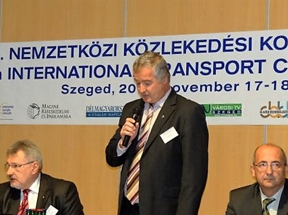 XIII. Nemzetk�zi K�zleked�si Konferencia