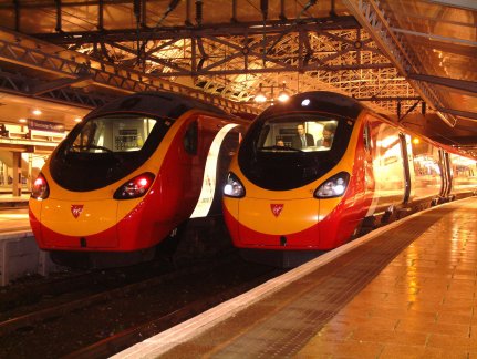 Pendolino vonatszerelv�ny