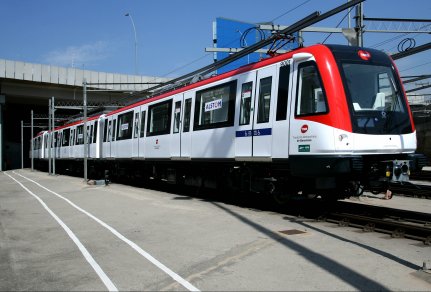 Barcelona METROPOLIS metr�kocsi
