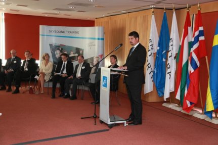 Entry Point Central l�gi navig�ci�s akad�mia