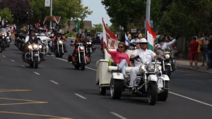 Harley-Davidson Open Road Fest motoros felvonul�s 2012