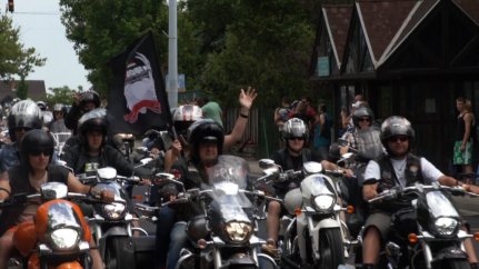 Harley-Davidson Open Road Fest motoros felvonul�s 2012