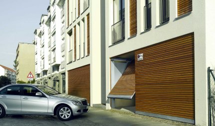 H�rmann gy�jt�gar�zs kapu ET 500
