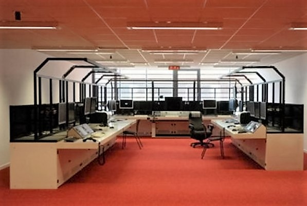 HungaroControl �j l�giforgalmi ir�ny�t� k�zpont