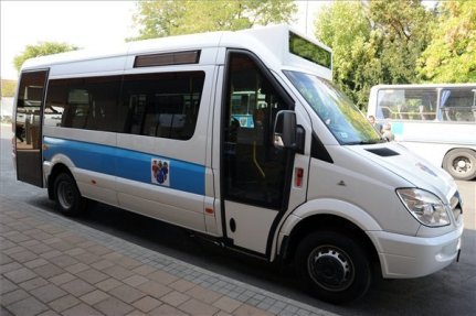 Midibusz H�dmez�v�s�rhelyen