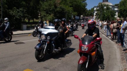 Harley-Davidson Open Road Fest motoros felvonul�s