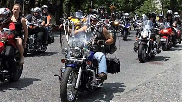 Harley-Davidson Open Road Fest motoros felvonul�s 2013 