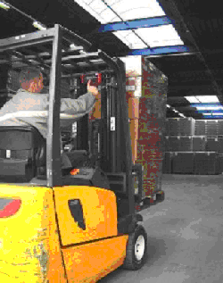  RCS PLUS t�pus� hidraulikus targoncam�rleg