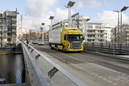 Scania p 380
