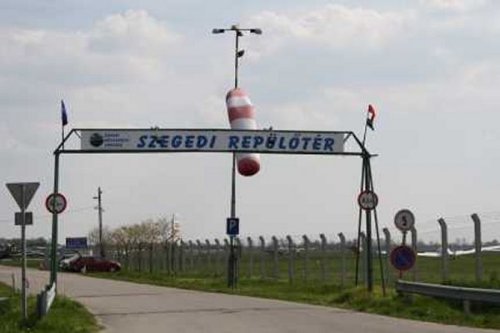 Szegedi Rep�l�t�r