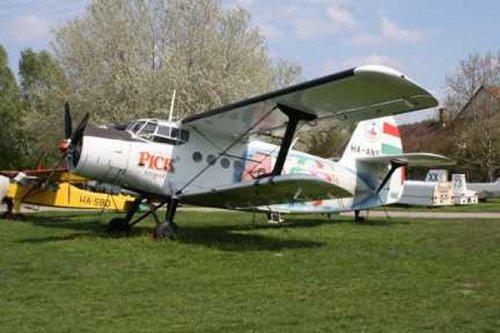 Szegedi Rep�l�t�r