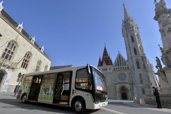 Magyar gyártású elektromos busz