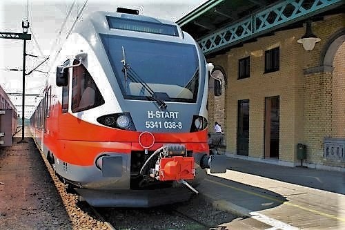 Flirt motorvonat