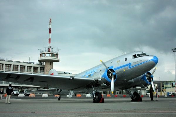 Li-2-es veterán repülőgép