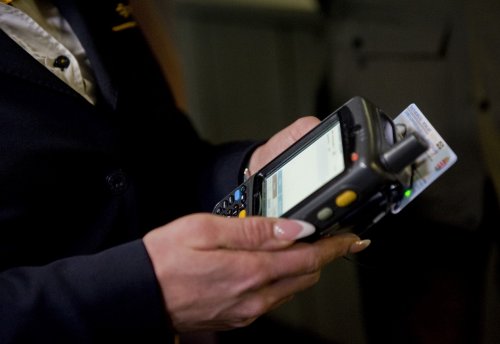 eSzemélyihez is hozzárendelt vasúti bérlet ellenőrzése