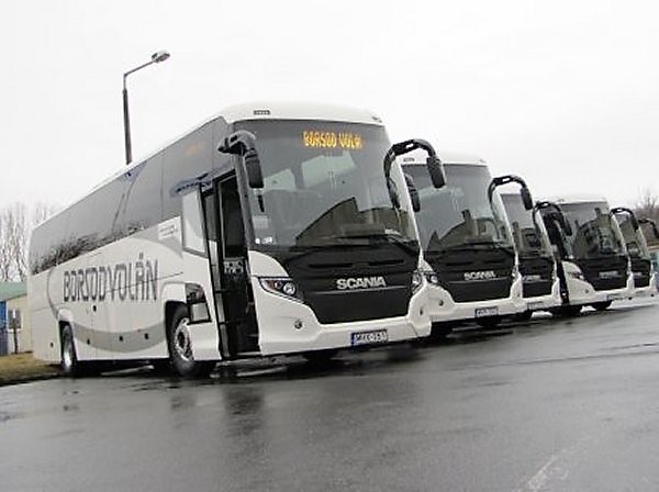 Scania Touring t�vols�gi aut�busz
