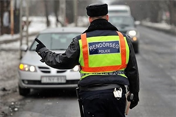 Rend�ri int�zked�s