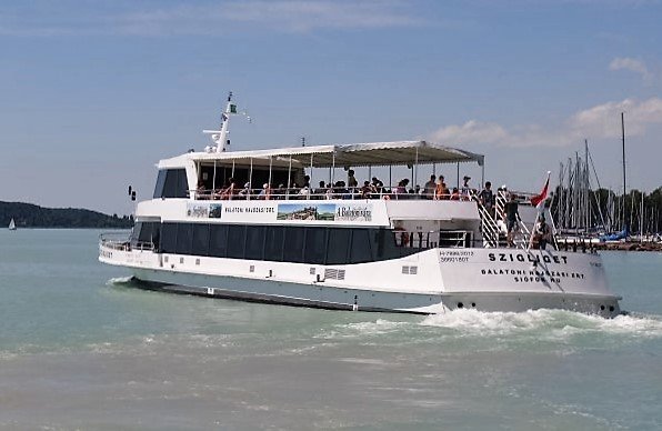 Szigliget hajó Balatonfüreden