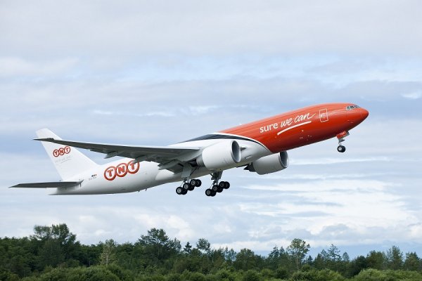 TNT 777